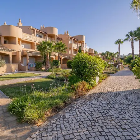 Quinta Da Boa Nova - Cheerful And Spacious 2-bedroom Duplex