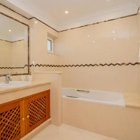 Quinta Da Boa Nova - Cheerful And Spacious 2-bedroom Duplex *