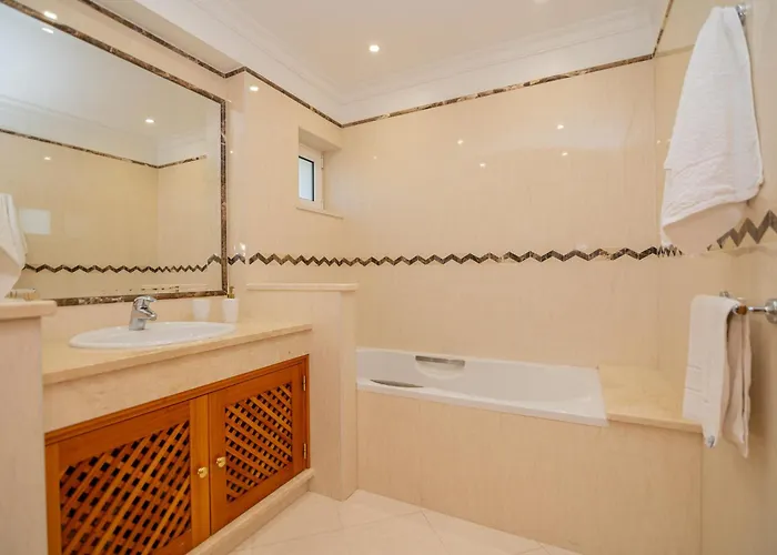 Quinta Da Boa Nova - Cheerful And Spacious 2-bedroom Duplex *