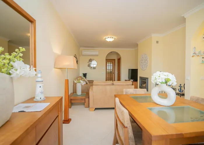 Quinta Da Boa Nova - Cheerful And Spacious 2-bedroom Duplex Vila *