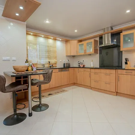Вилла Quinta Da Boa Nova - Cheerful And Spacious 2-bedroom Duplex *